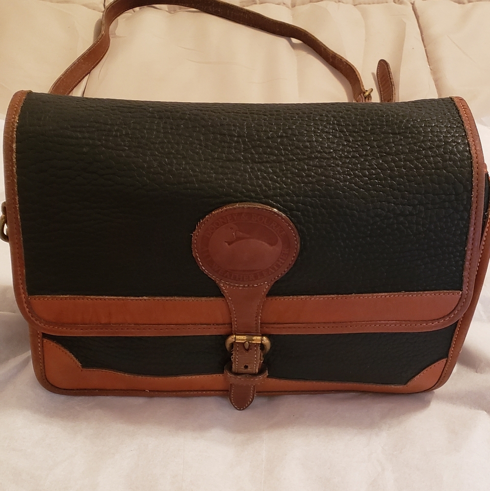 Dooney and Bourke Vintage AWL Purse Black/Brown
